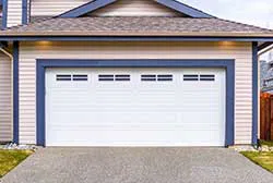 Chicago Garage Door And Opener Chicago, IL 773-757-5279 - custom-side
